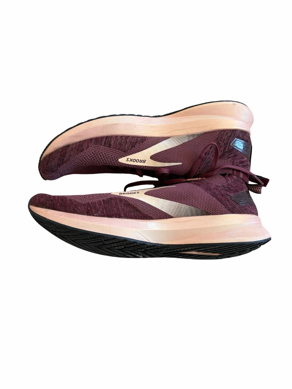 Brooks Women's 1203351B671 Levitate 4.0 Running Shoe Pink Size 11 - Picture 10 of 11